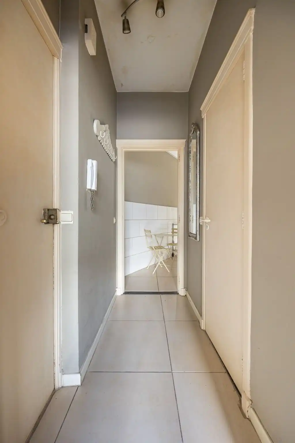 Studio met 1 slaapkamer op toplocatie tegenover het Stadspark foto 9