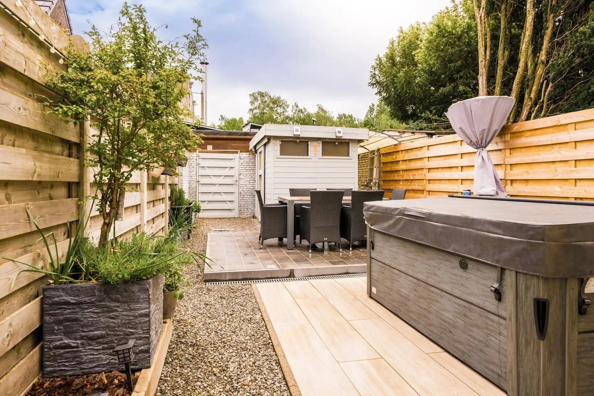 Woning met 3 slpk, zonnepanelen en batterij te Duffel foto 2