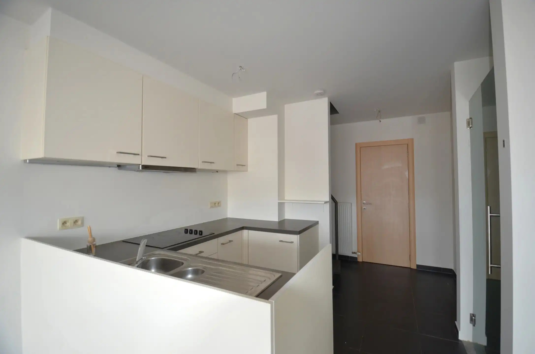 Zeer rustig gelegen appartement met 2 slaapkamers foto 5