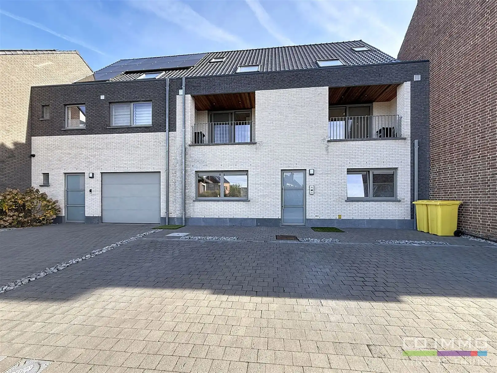 Mooi duplex app, 2 slpks, terrassen en parking foto 28