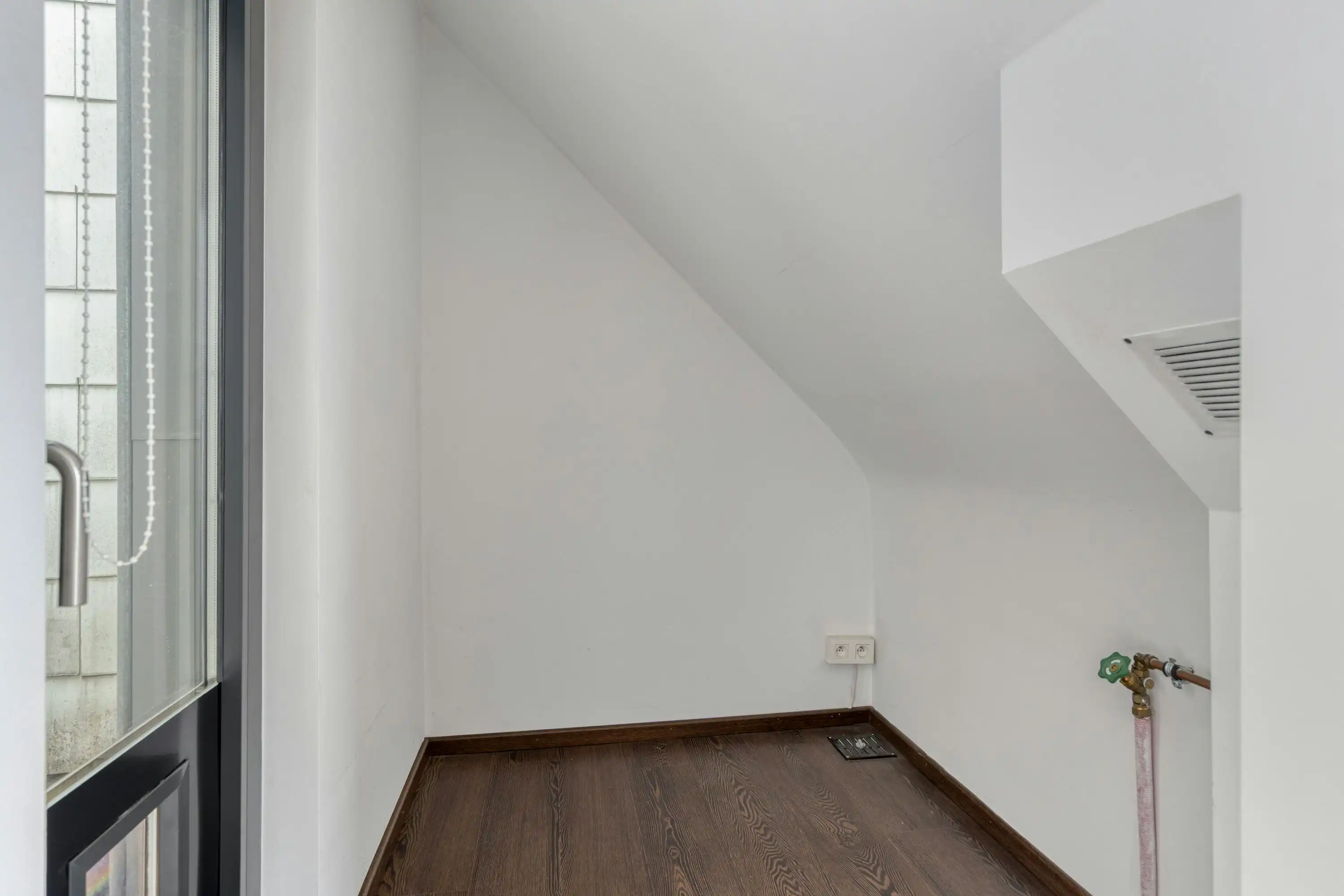 Instapklaar duplexappartement met ruim terras en garage  foto 26
