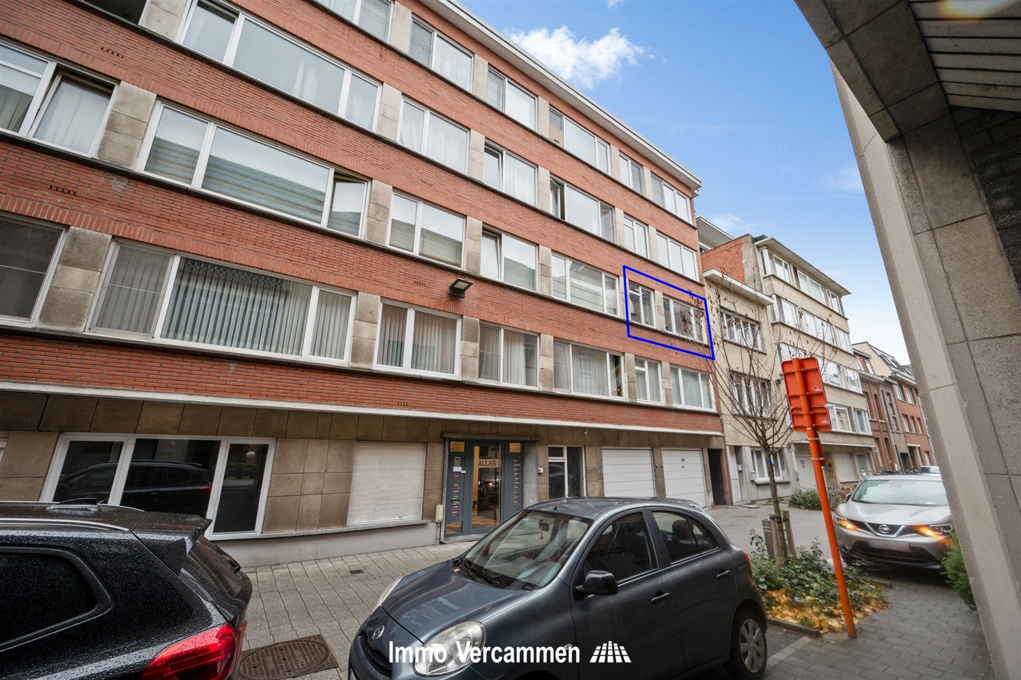 Instapklaar appartement te Mechelen foto {{pictureIndex}}