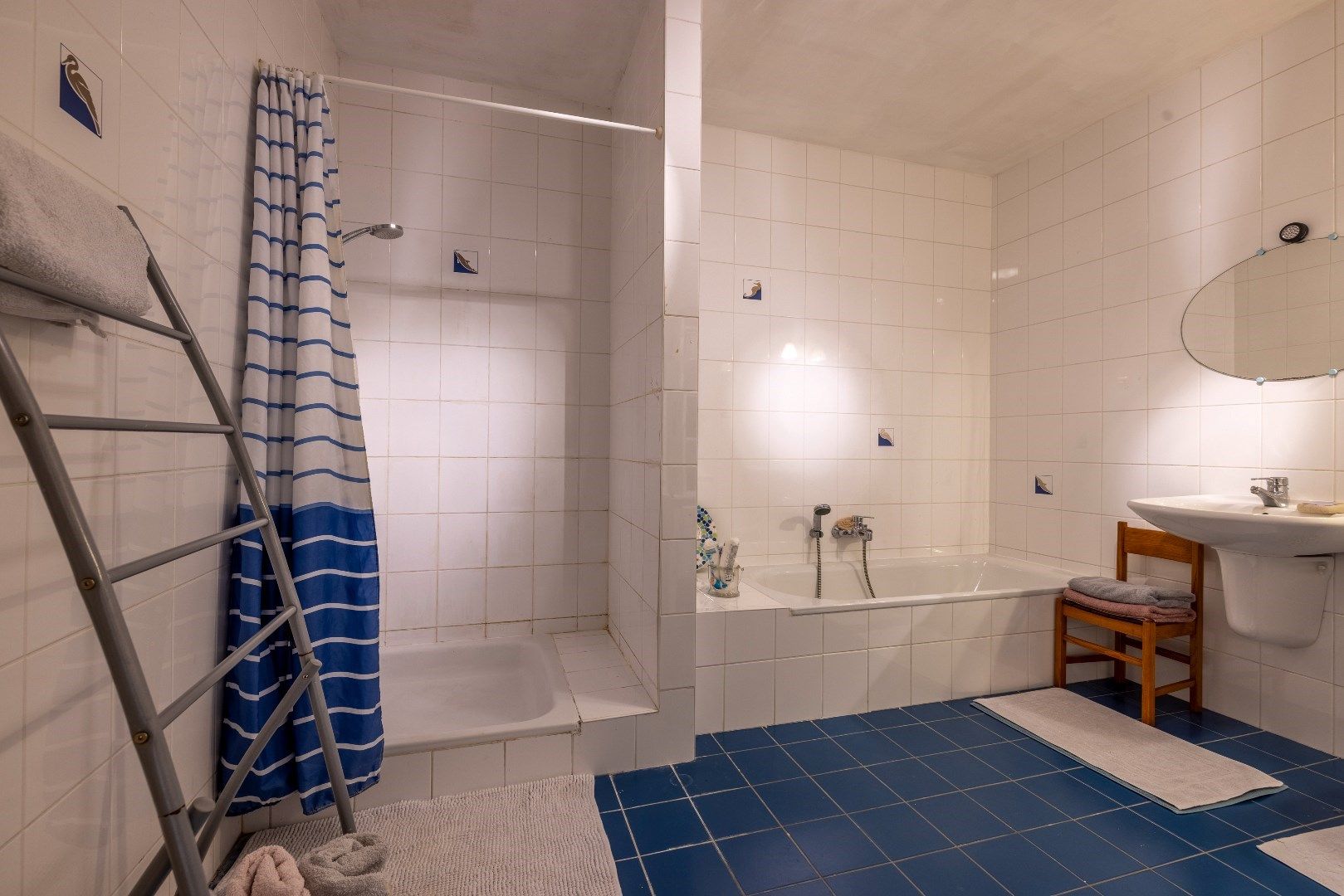 Leuke, ruime woning met 3 slk, garage en tuintje foto 15