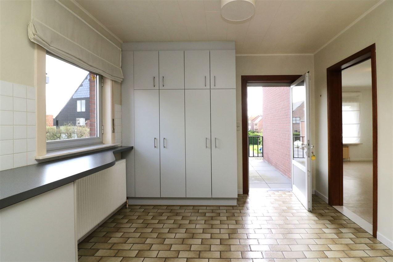 label D (geen renovatieplicht), degelijk, comfortabel en instapklaar foto 7