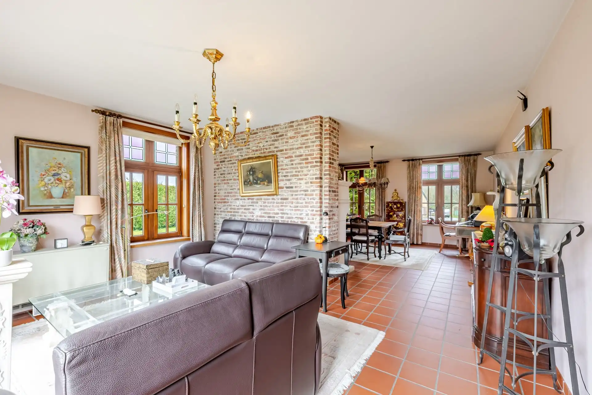 Villa met 4 slaapkamers, bureel en uitstekende bereikbaarheid in Meerbeke (Ninove) foto 2