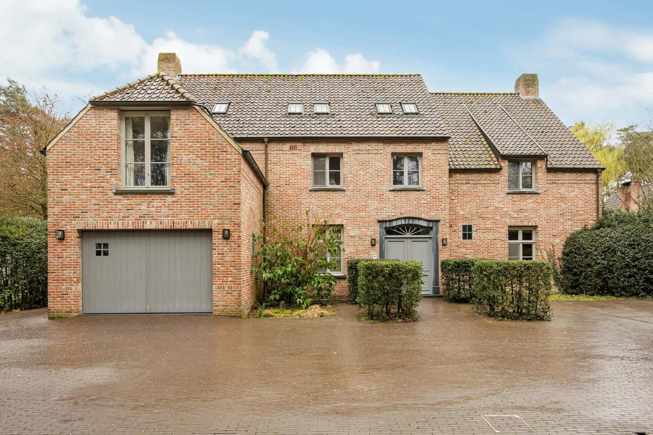 Stijlvolle pastorijvilla met 6 slaapkamers en prachtige tuin foto 15