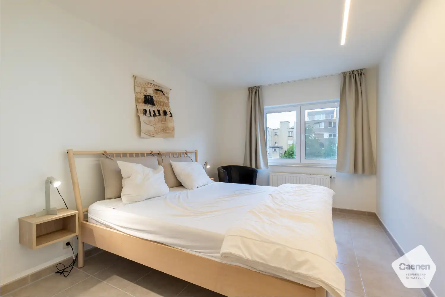 Ruim en instapklaar appartement met aangenaam terras, gelegen op een rustige locatie foto 11