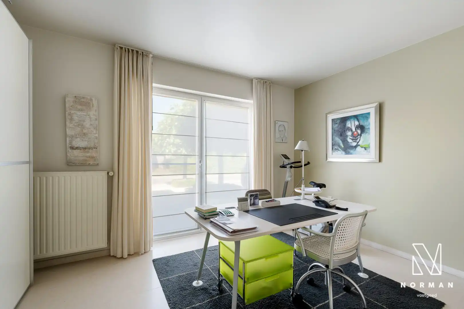 Unieke eigendom op veel grond met 4 kamers, 2 badkamers, dubbele garage, landelijk verzicht,... foto 14