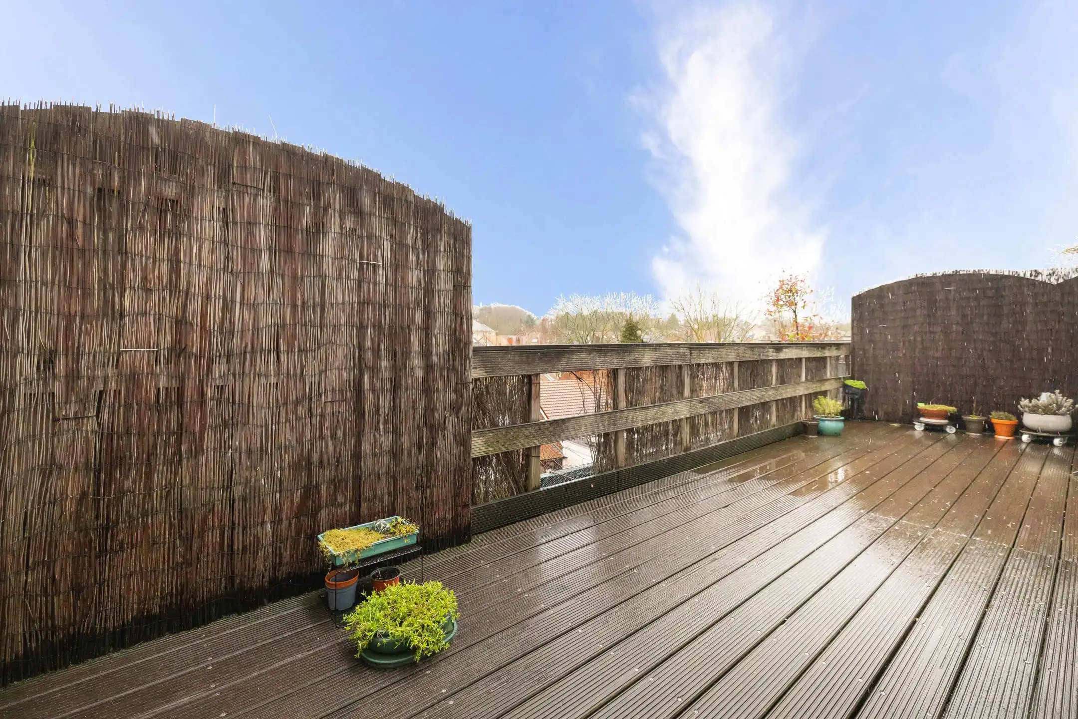 Binnen-buiten leven in het groene Bosvoorde foto {{pictureIndex}}