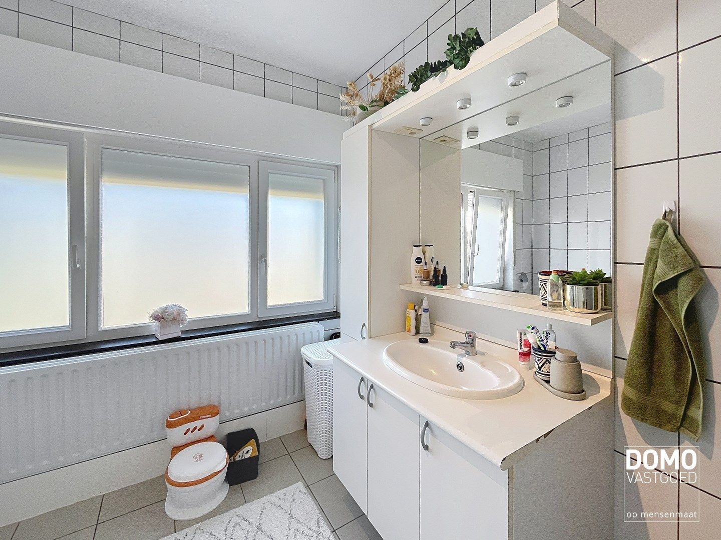 RUIM DUPLEXAPPARTEMENT MET 3 SLAAPKAMERS TE LUMMEN foto 9