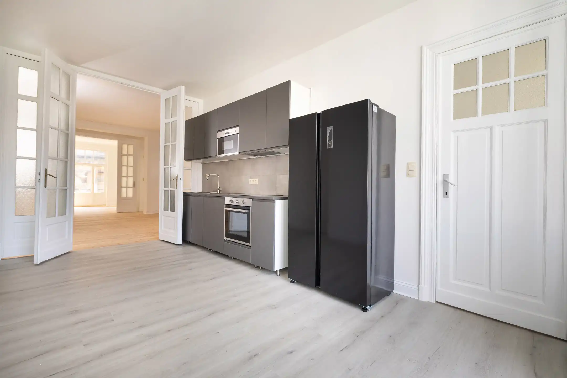 Volledig gerenoveerd appartement met 2 slaapkamers  foto 7