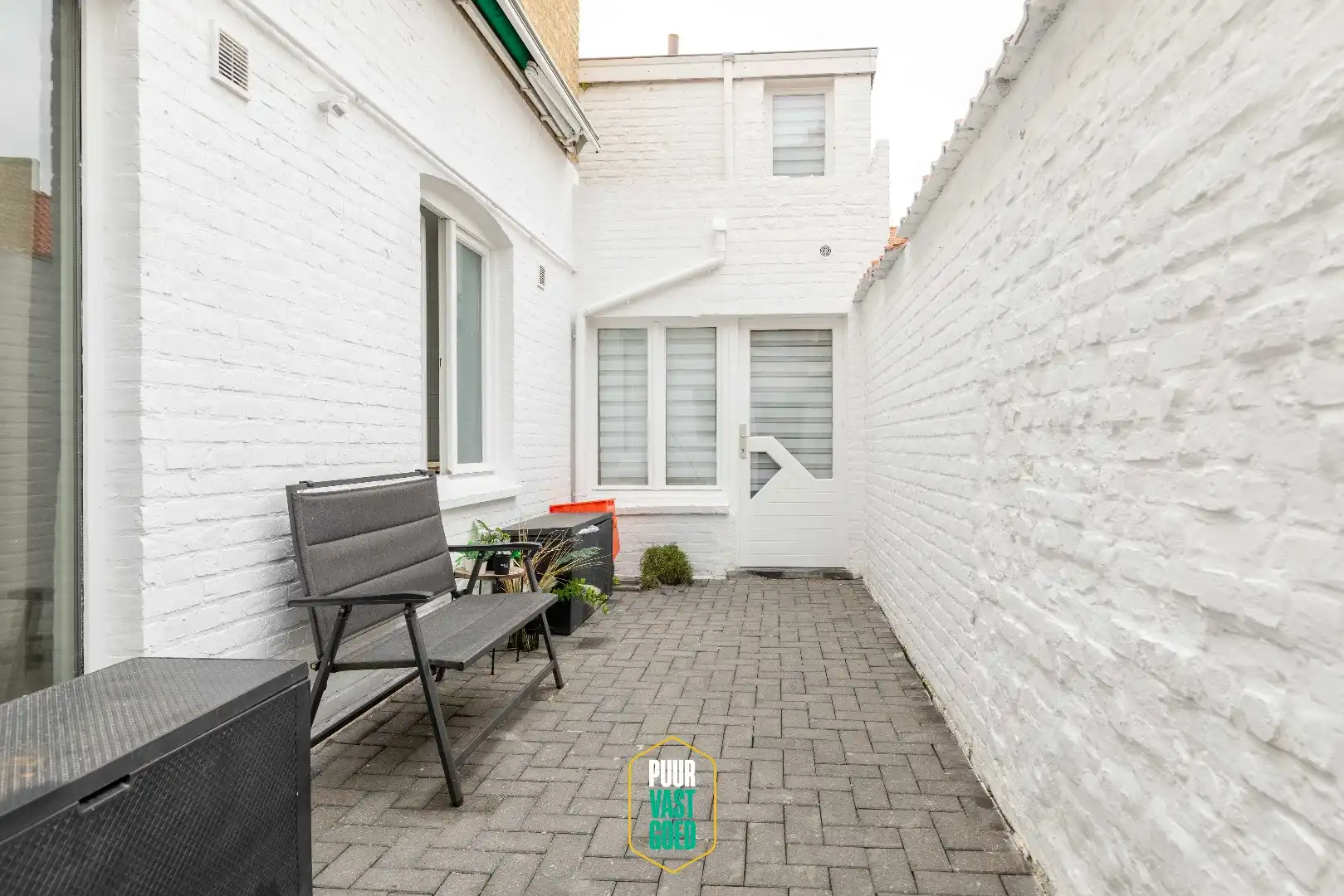 Buitengewoon potentieel in gerenoveerd pand in hartje Nieuwpoort foto 18