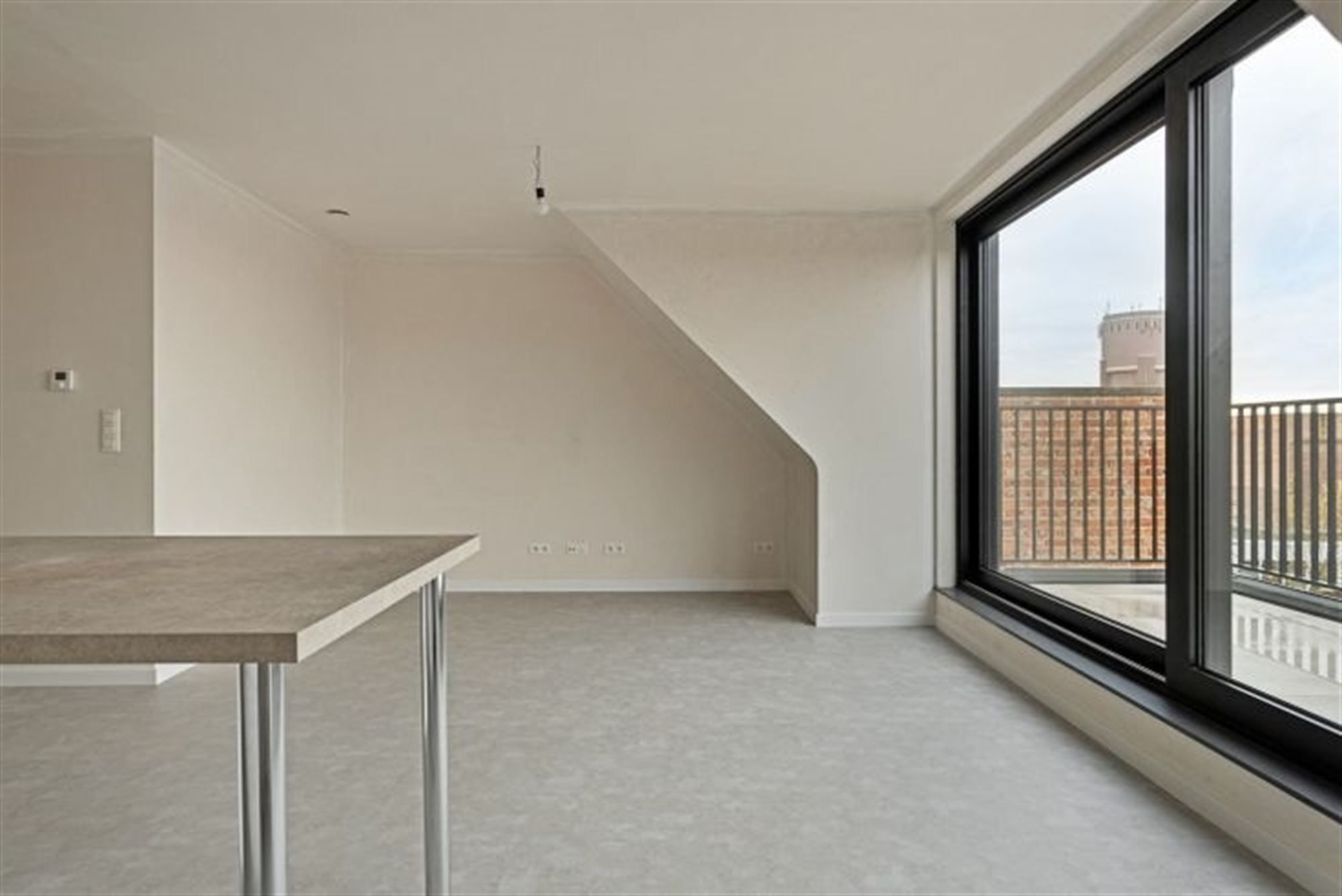 Nieuwbouwappartement met 2 slaapkamers en lift in centrum foto 9