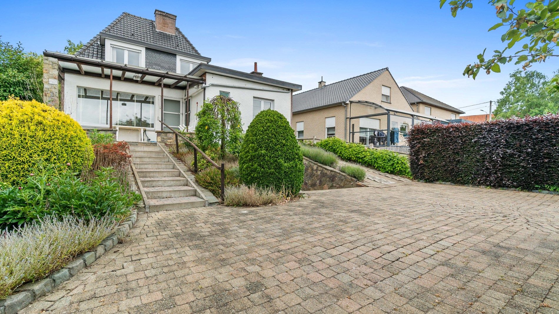 AARSCHOT ruime woning met tuin, terras, garage en 3 slk foto 2