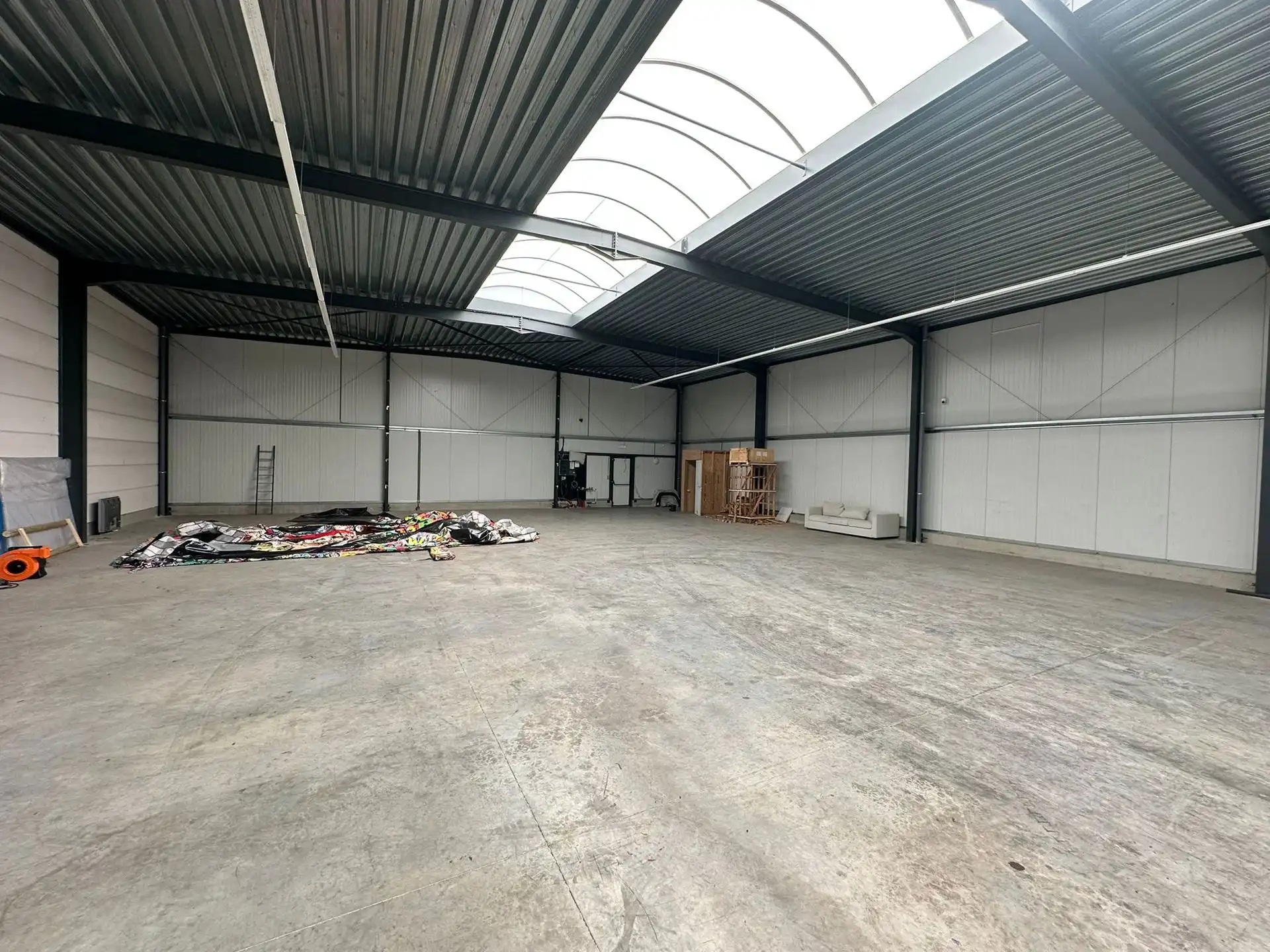 Bedrijfsvastgoed te koop foto 4