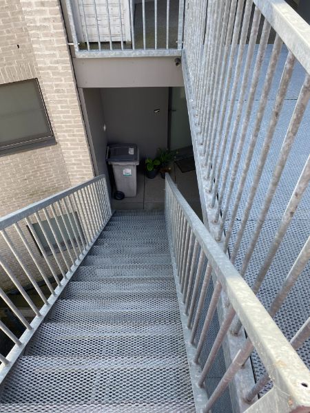 Dakstudio met parking centrum Geel! foto 12