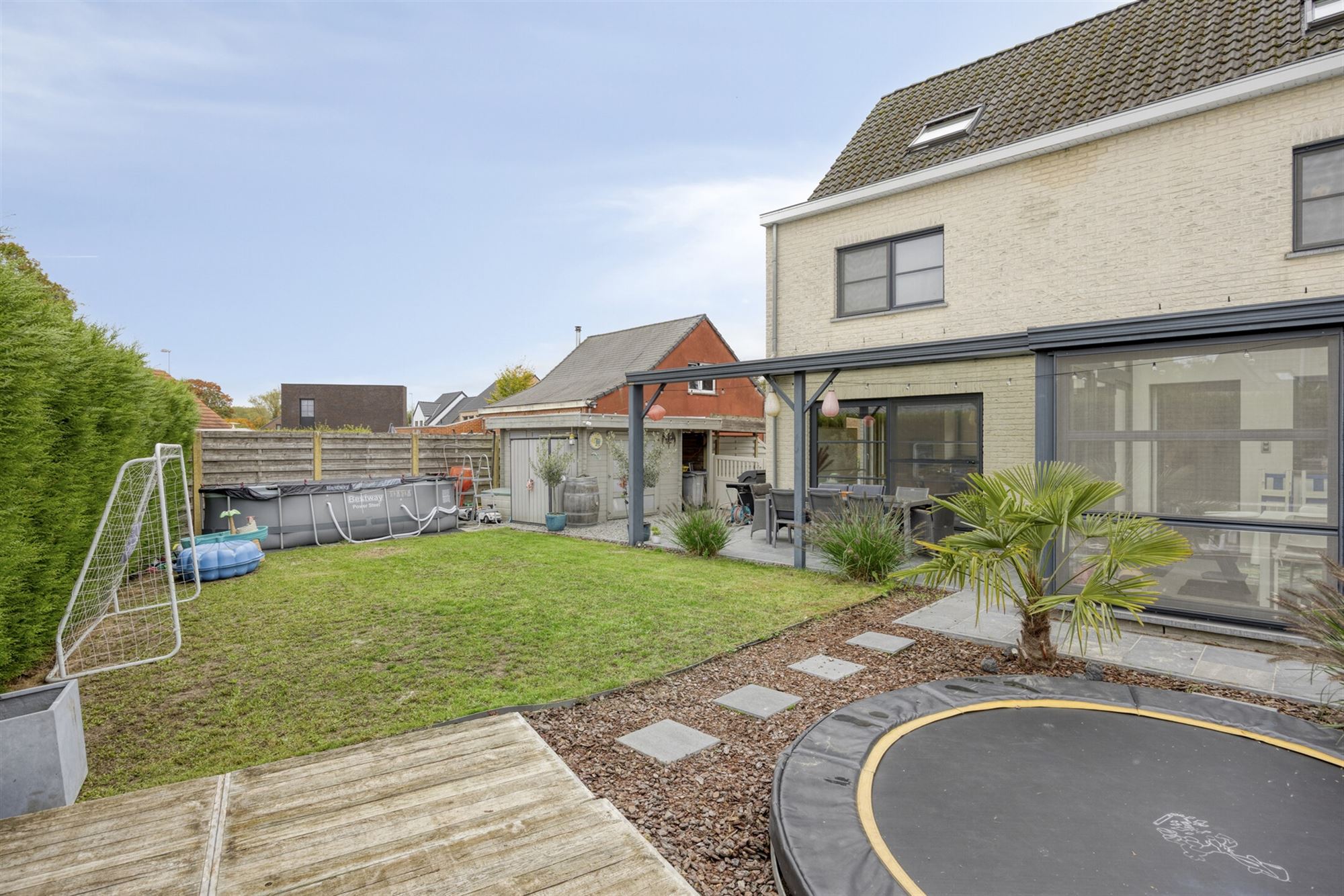 Ruime energiezuinige gezinswoning met 4 slaapkamers foto 38