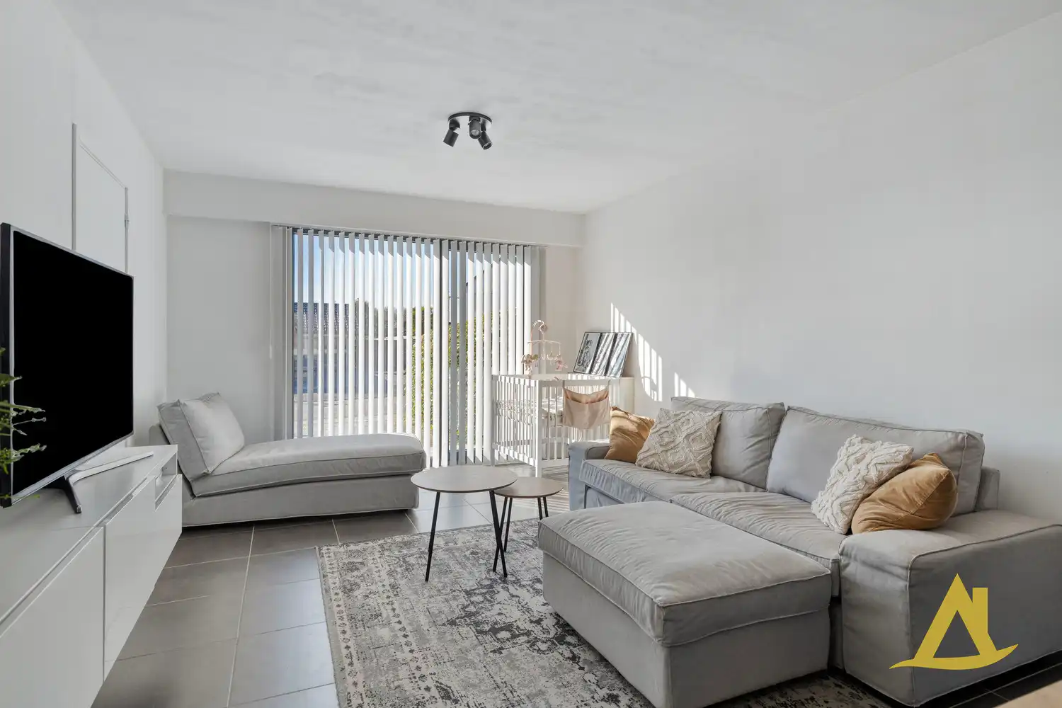 ZEER RUSTIG GELEGEN, INSTAPKLARE HOB, TE LUMMEN! foto 7