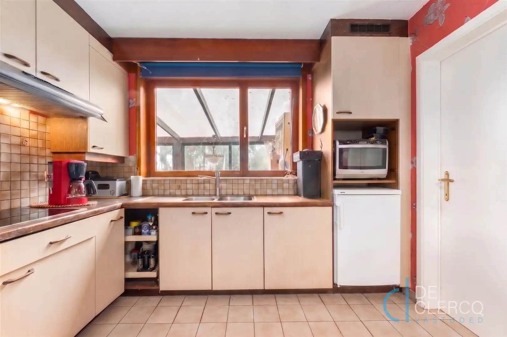 Grote woning met landelijk zicht te koop in Lochristi!  foto 8