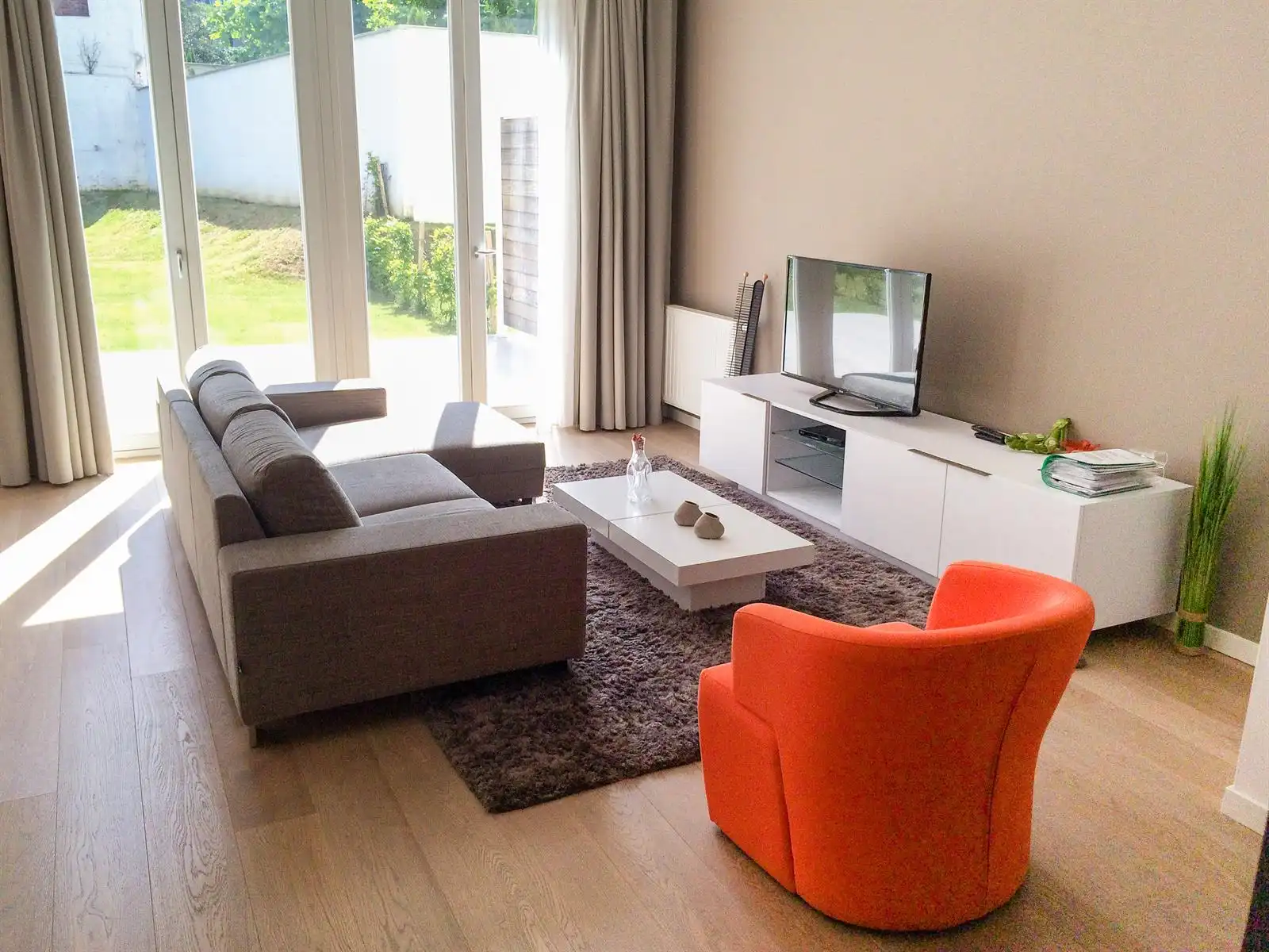 Prachtig Appartement met 3 Kamers + TUIN!!!! foto 7