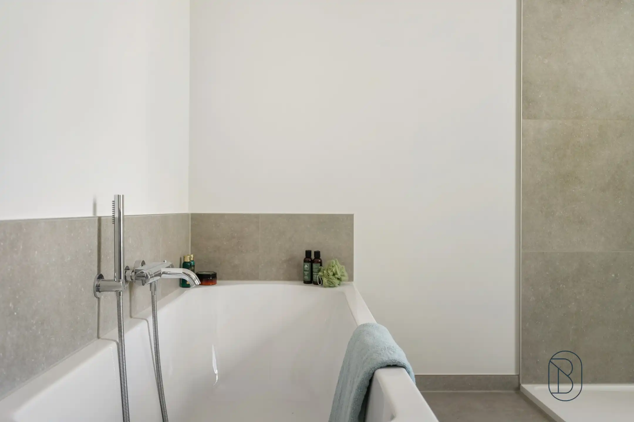 Kwalitatief afgewerkte nieuwbouw  (HOB) met 3 slk, E-peil 0 foto 21