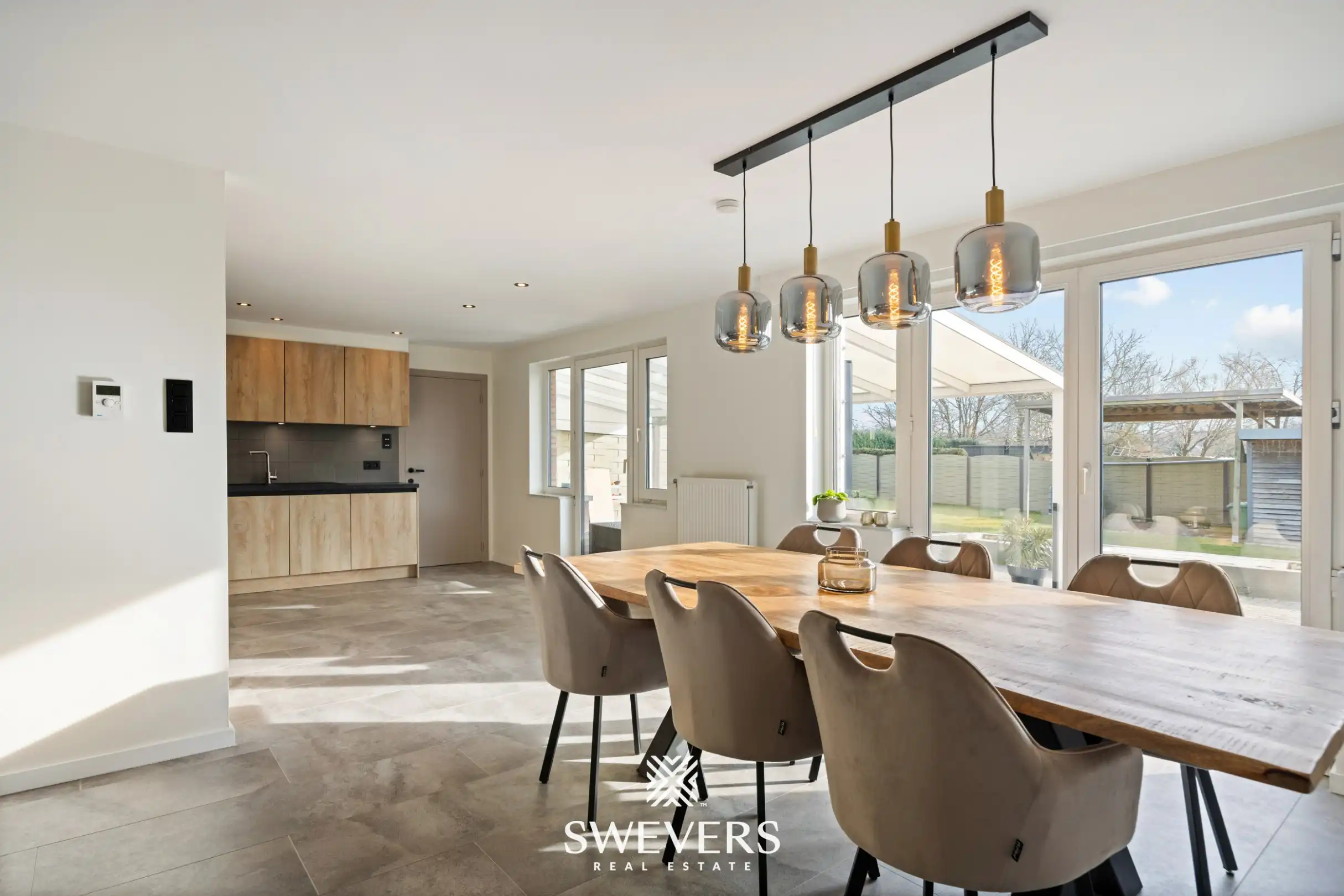 Instapklare gezinswoning met 4 slaapkamers op 9a46 in Opoeteren foto 7