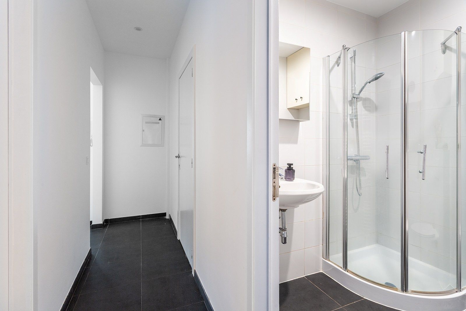  Ideaal starters- of investeringsappartement in de gegeerde wijk Zurenborg foto 20