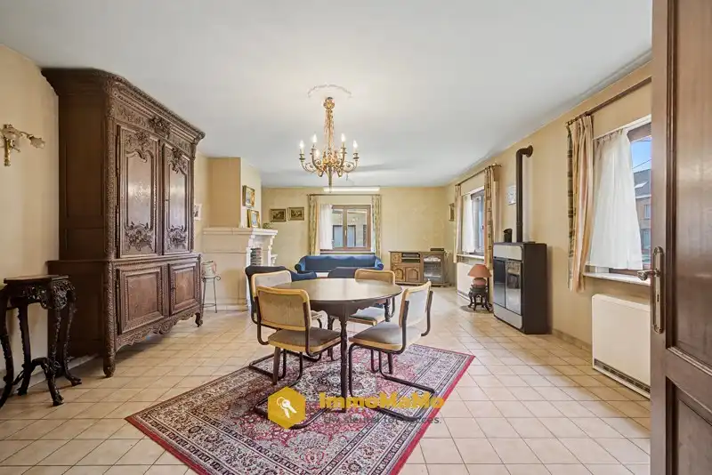 Ruime karaktervolle bungalow te koop in Destelbergen foto 5