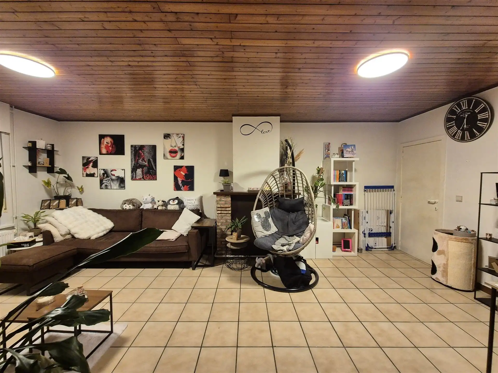 Centraal gelegen 3 slaapkamer woning met tuin. foto 4