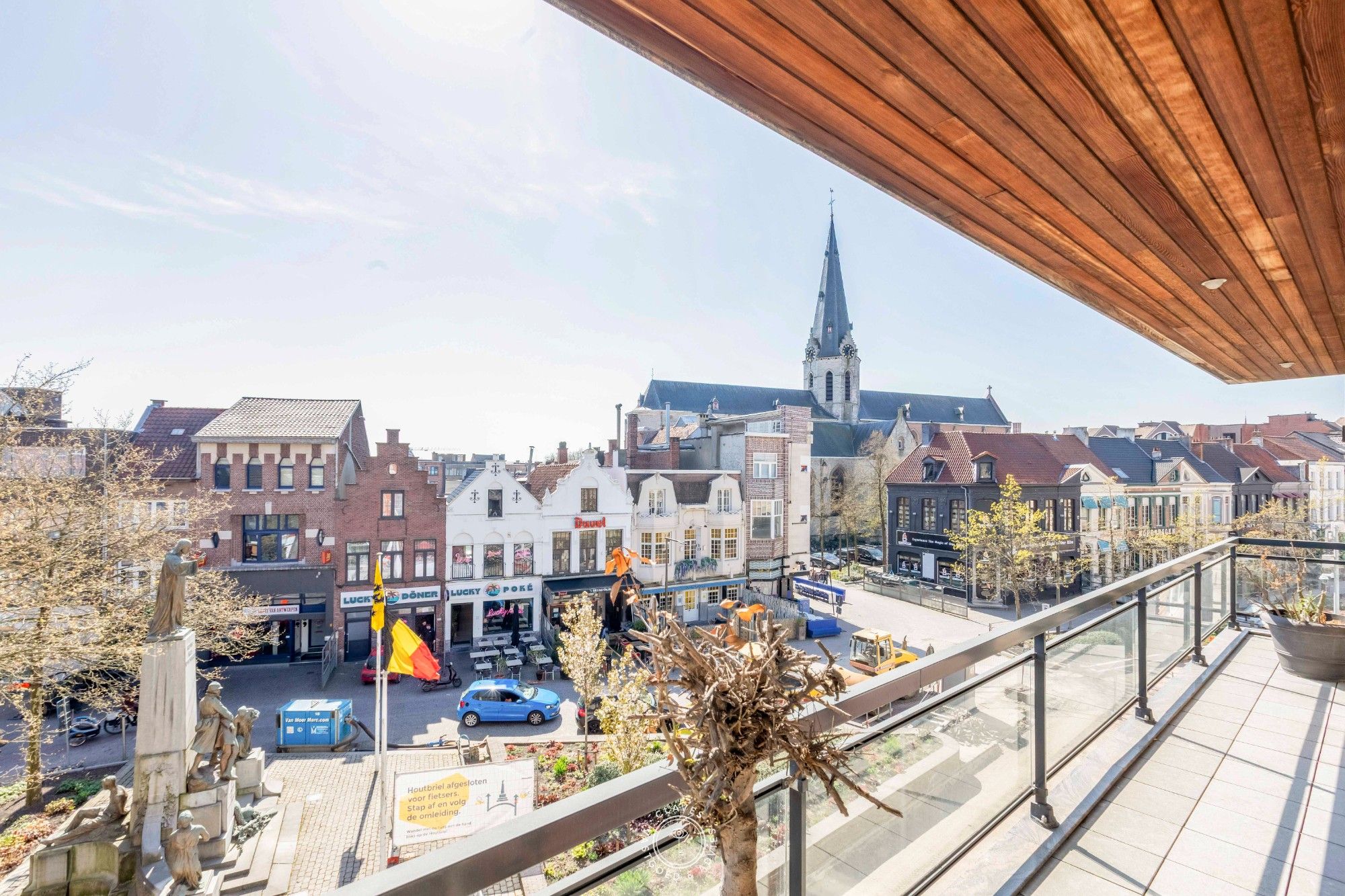 Ruim en energiezuinig appartement in het levendige hart van Sint-Niklaas foto 8