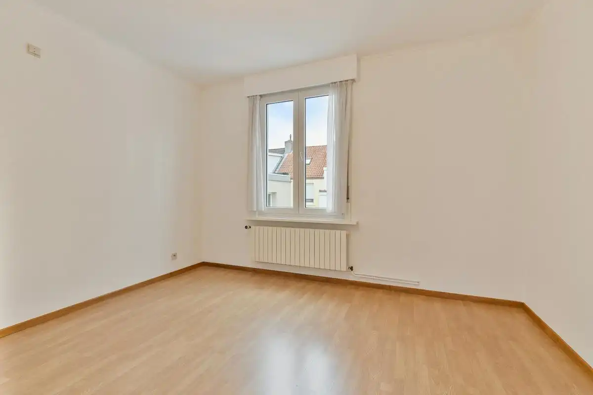 Ruim huis te koop met 6 slaapkamers in Blankenberge centrum foto 10