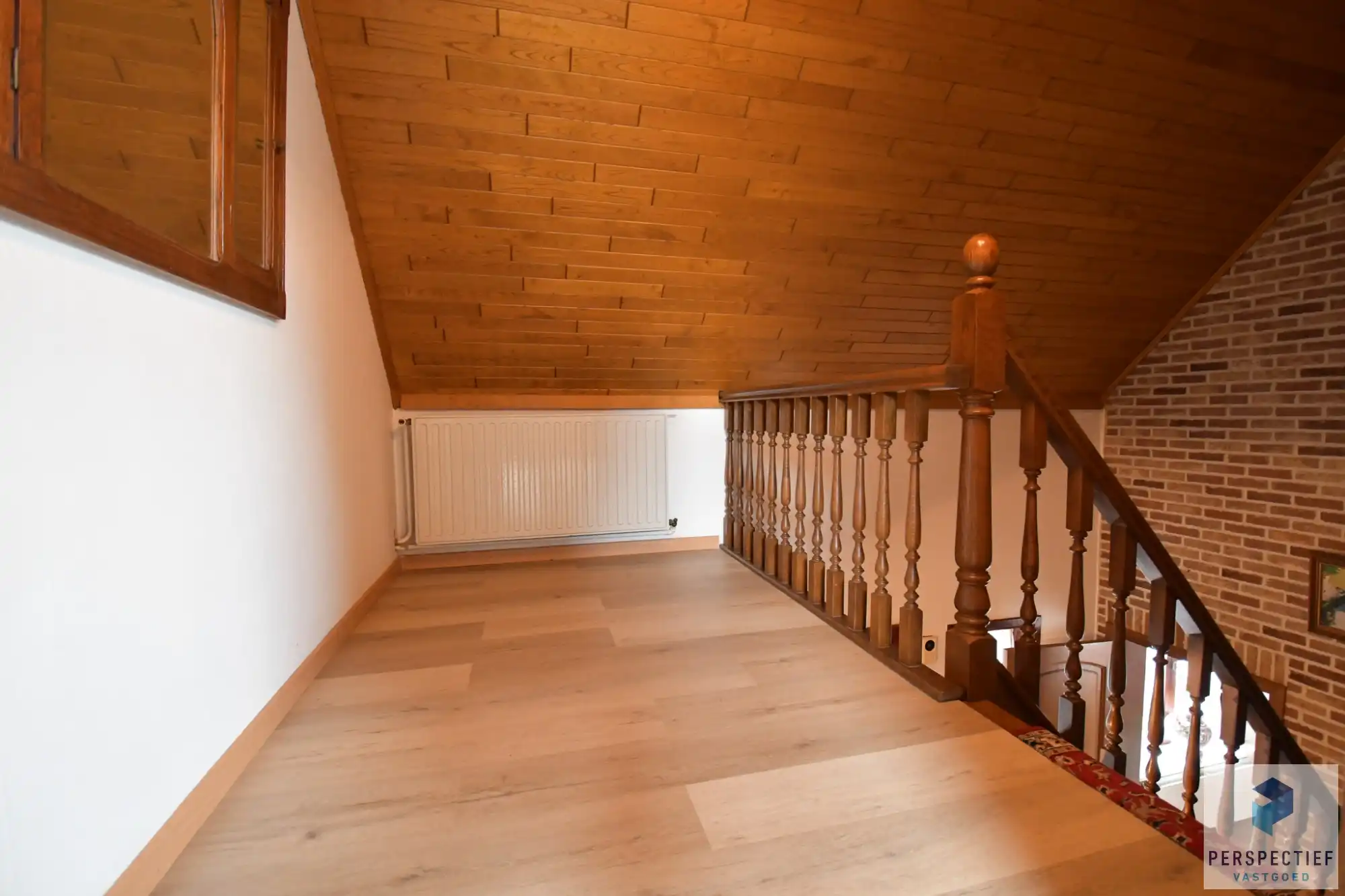 Ruime charmante villa met 4 GROTE slaapkamers, garage,&nbsp;&nbsp;tuin en bijhuis in rustige en landelijk omgeving. foto 11