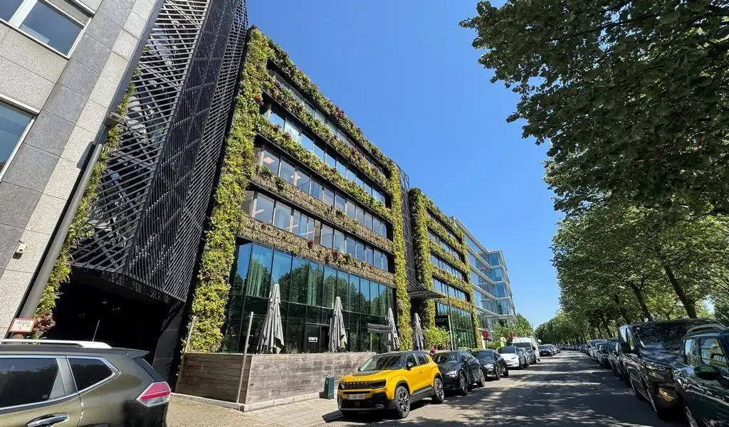 Kantoor te huur Uitbreidingstraat 66 -/8wp - 2600 Antwerpen