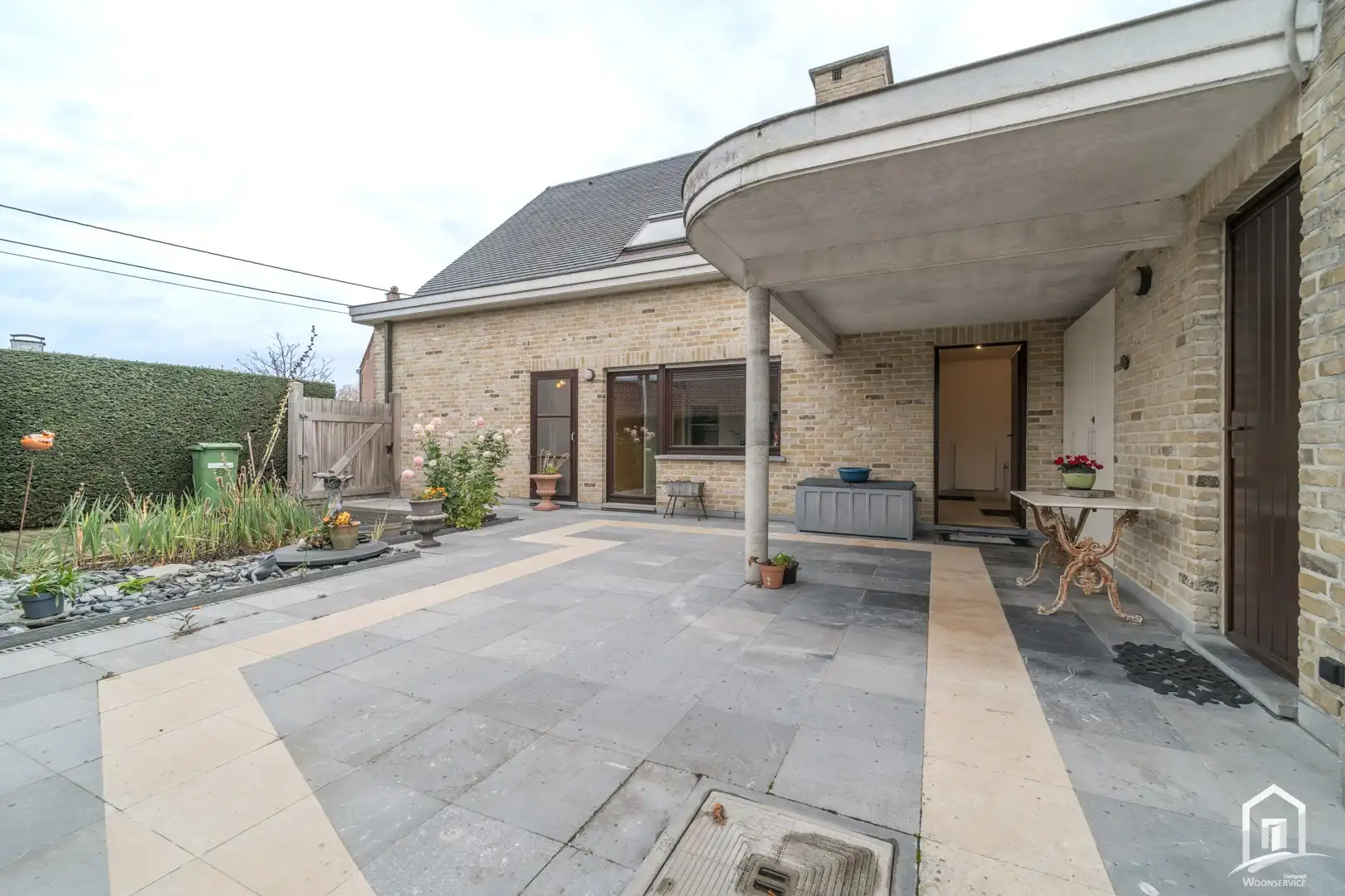 Zeer degelijke, ruime en gezellige viergevelwoning foto 27