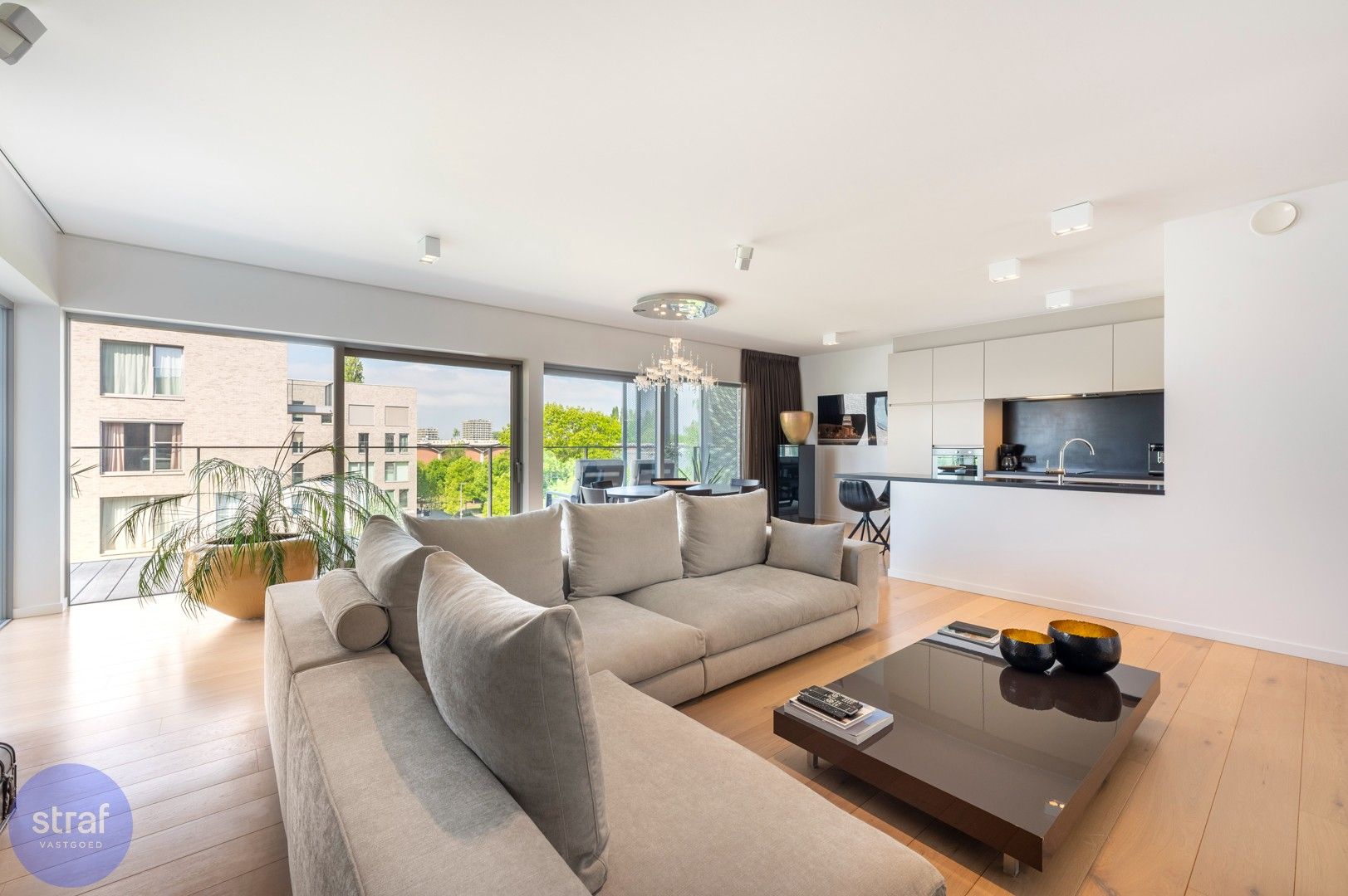 Luxueus appartement met 3 slp en 2 badkames met terras en zicht op het Galgenweel foto 3