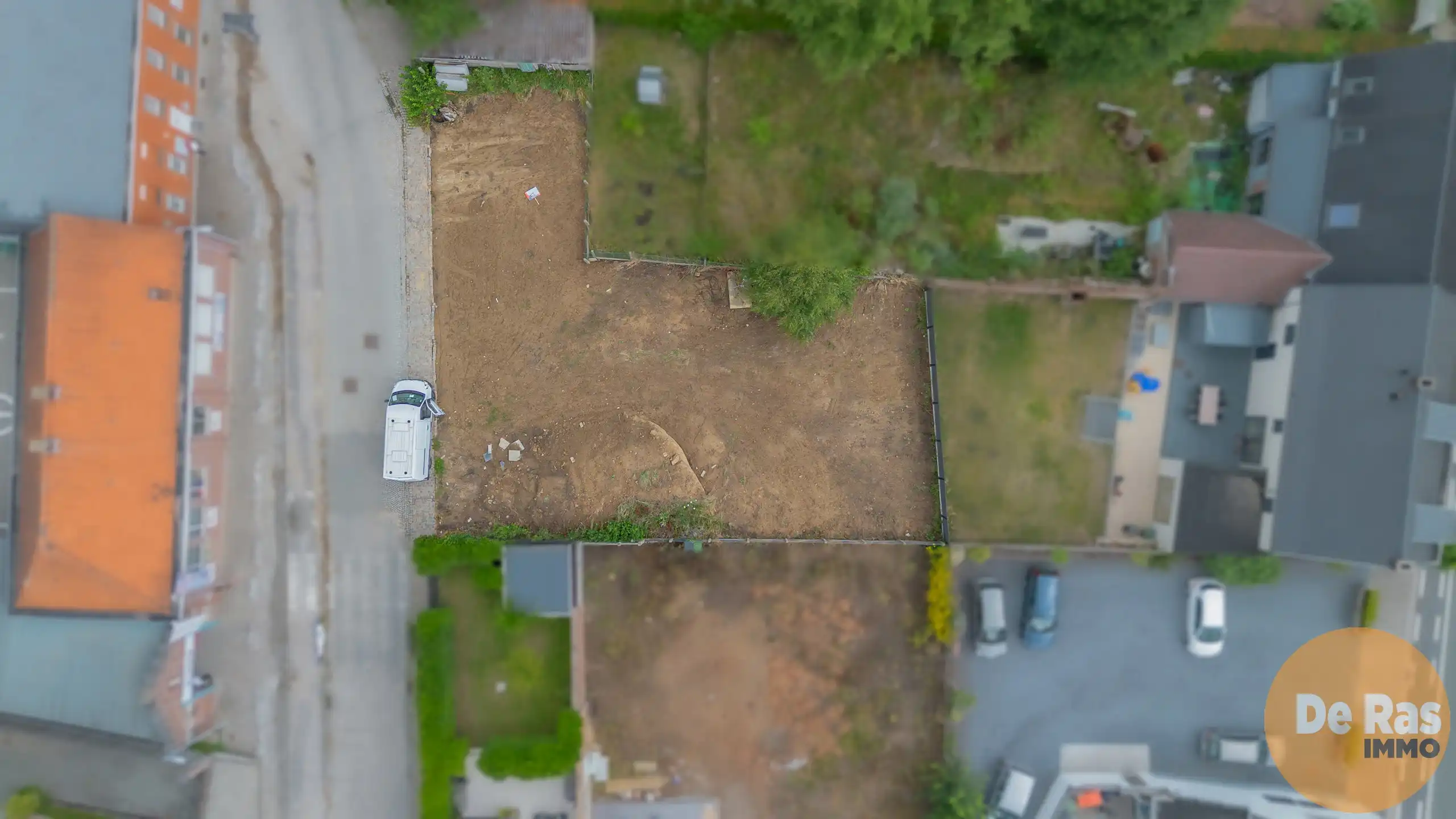 HILLEGEM– Zuidgerichte bouwgrond voor OB op centrale ligging foto 3