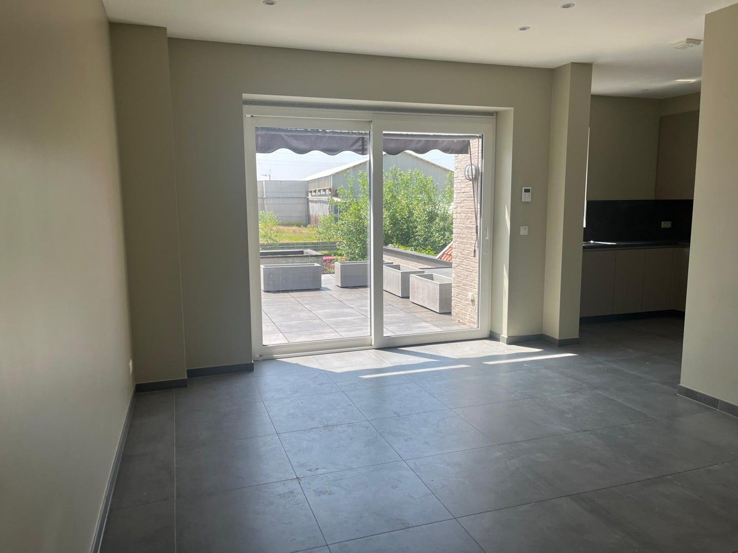 Gezellig één slaapkamer appartement met terras foto {{pictureIndex}}