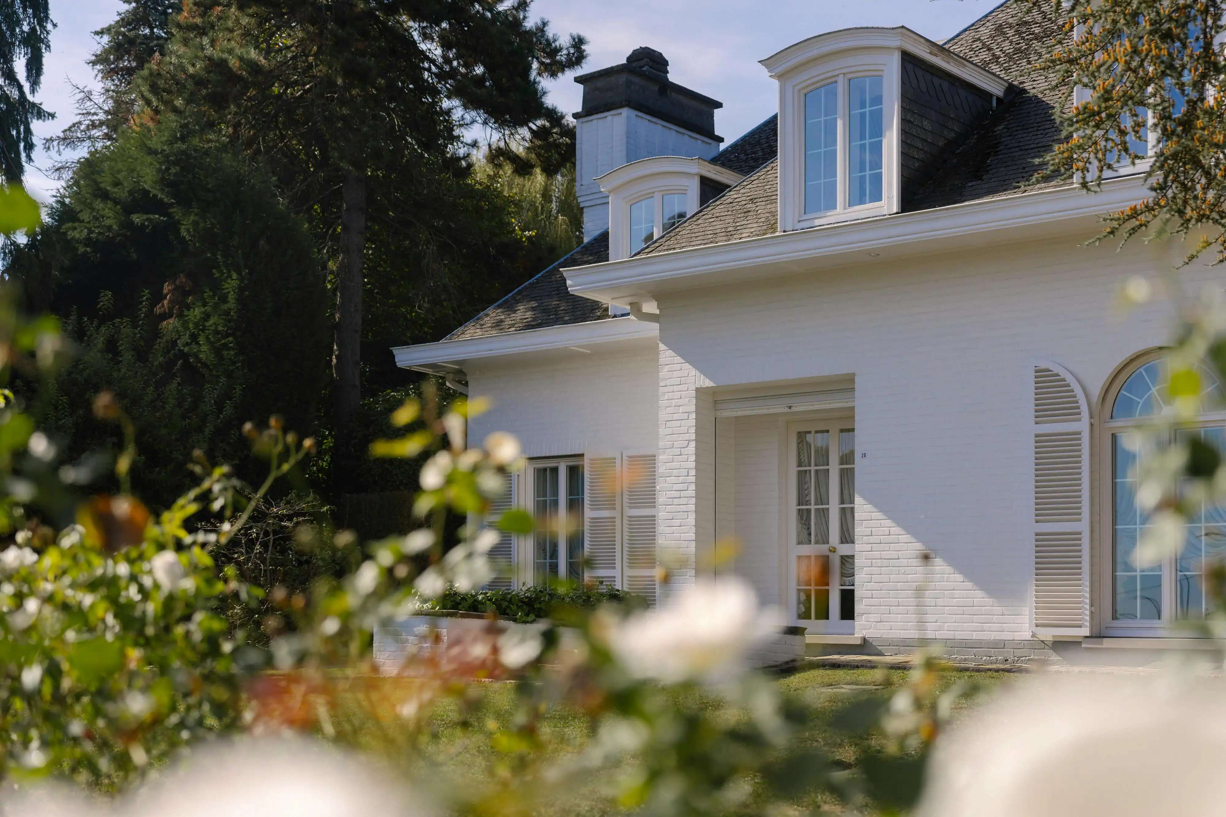 Statige ruime villa, 6 slpk., prachtige parktuin (3.300 m²). foto 22