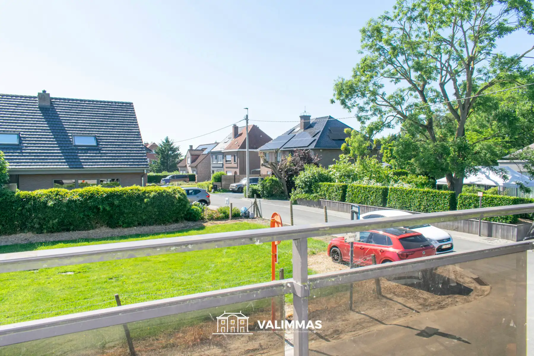 Welgelegen opbrengsteigendom met 3 appartementen & garage... foto 19