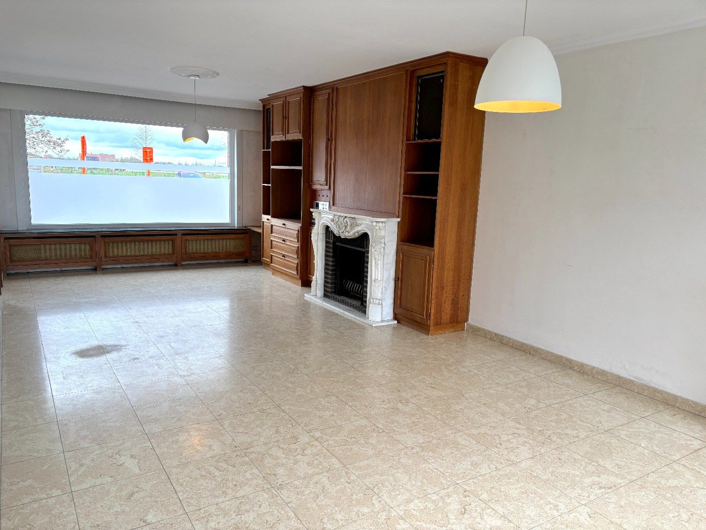 Ruime woning met tuin en garage! foto 4