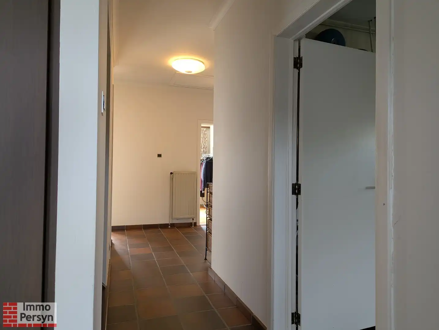 Ruime woning midden in een groene omgeving foto 5