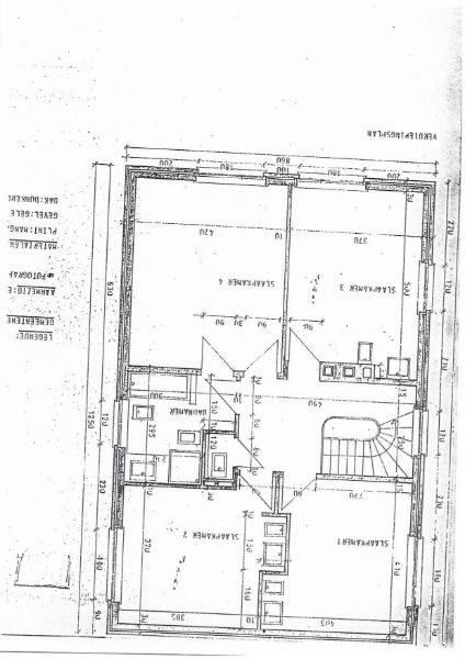 RUIME VILLA MET VIER SLAAPKAMERS foto 34