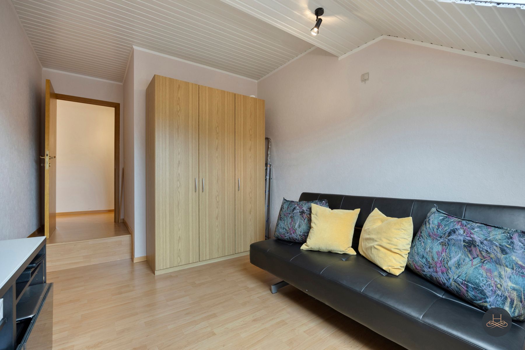 Gezellige woning op toplocatie in een doodlopende straat foto 19