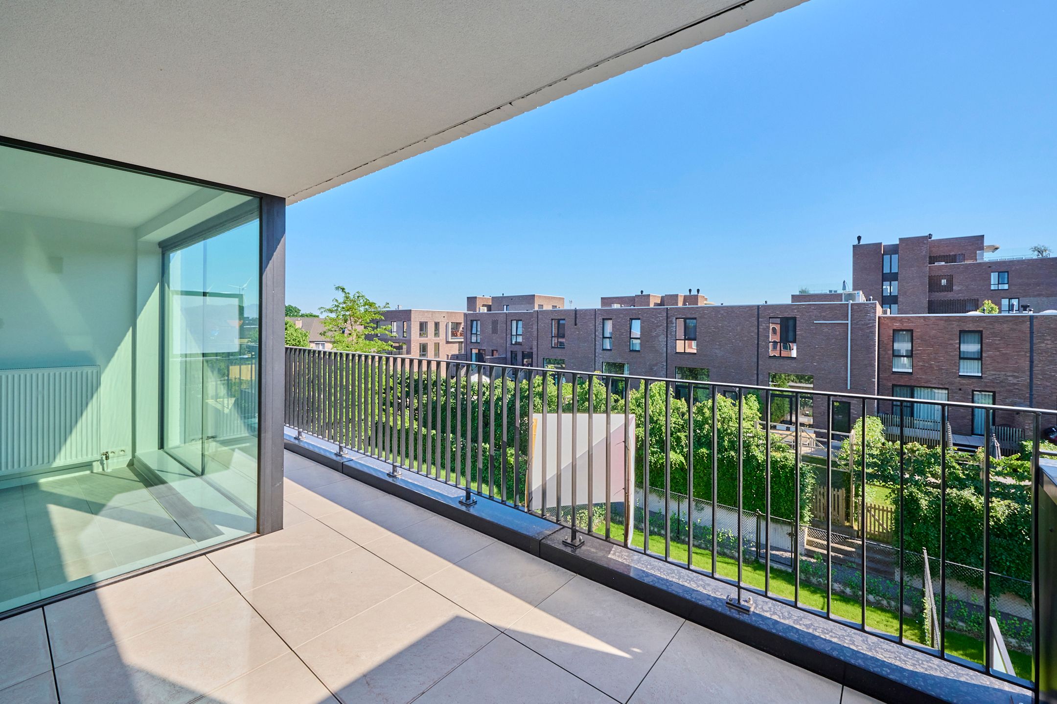 Volledig gerenoveerd penthouse (97m²) + zuidgericht terras foto 4