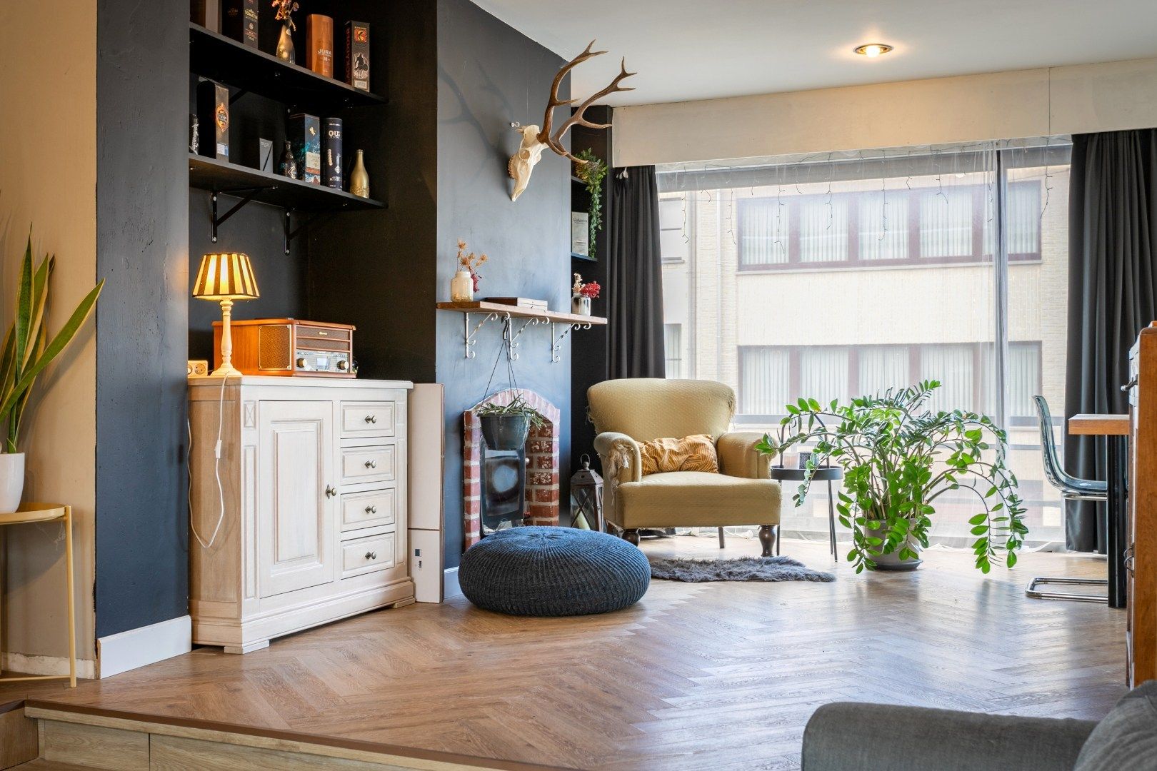 Solide woning met 6 slaapkamers, tuin en garage  foto 7