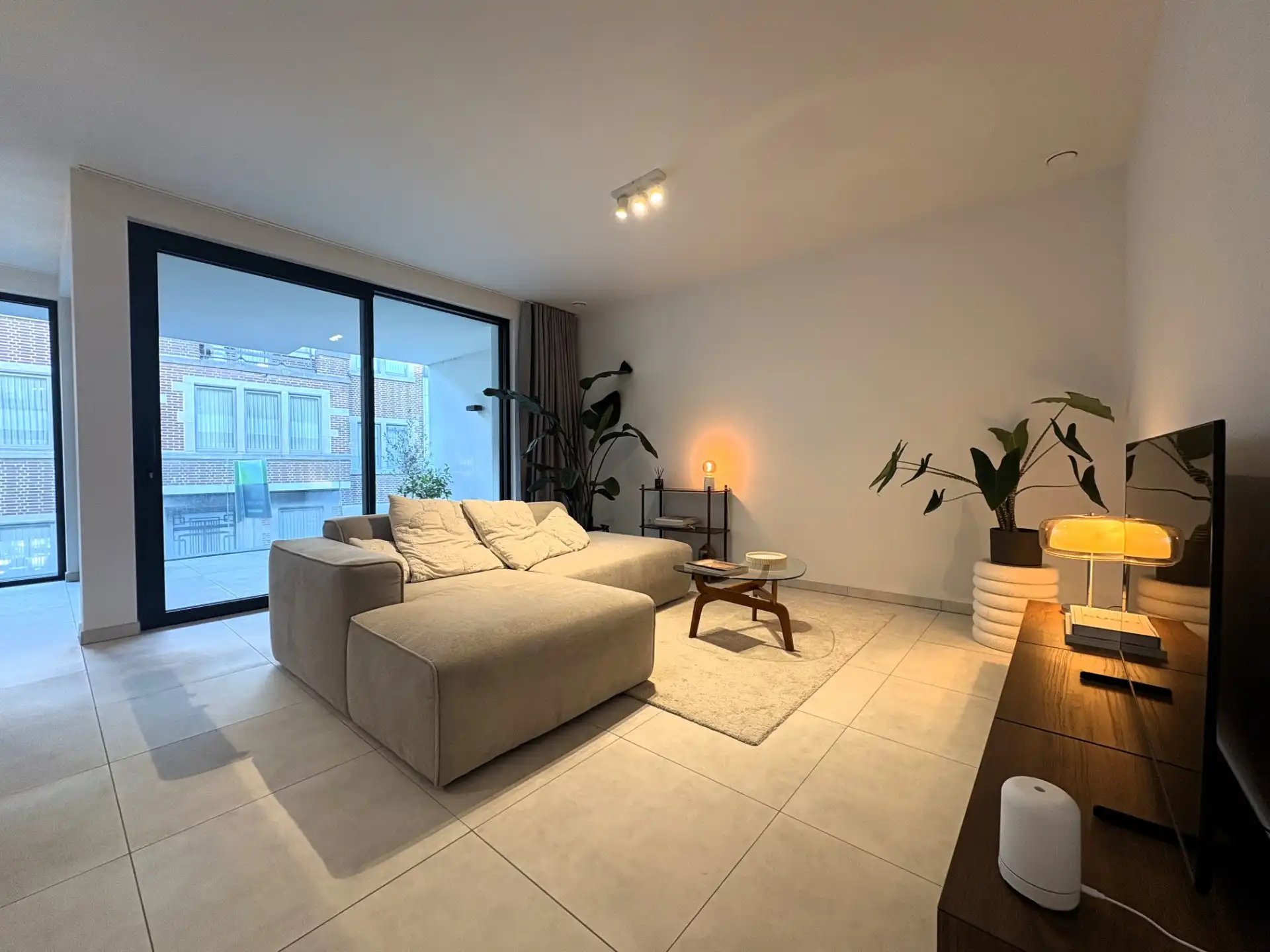 Prachtige afgewerkt nieuwbouwappartement in centrum Waregem foto 4