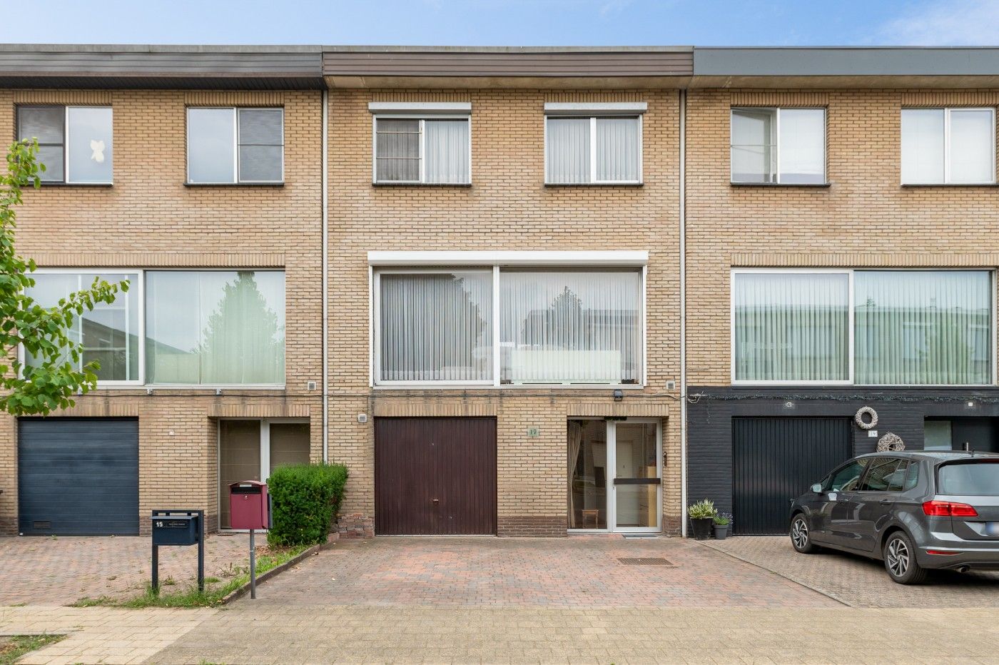 Op te frissen woning met 4 à 5 slpk., inpandige garage en zuidwest-tuin foto 28