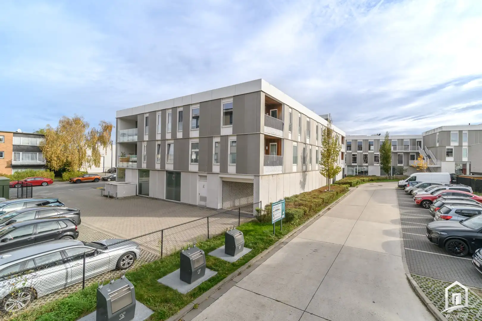 Recente casco handels- of kantoorruimte met sterke investeringswaarde in Sint-Pieters-Leeuw foto 7