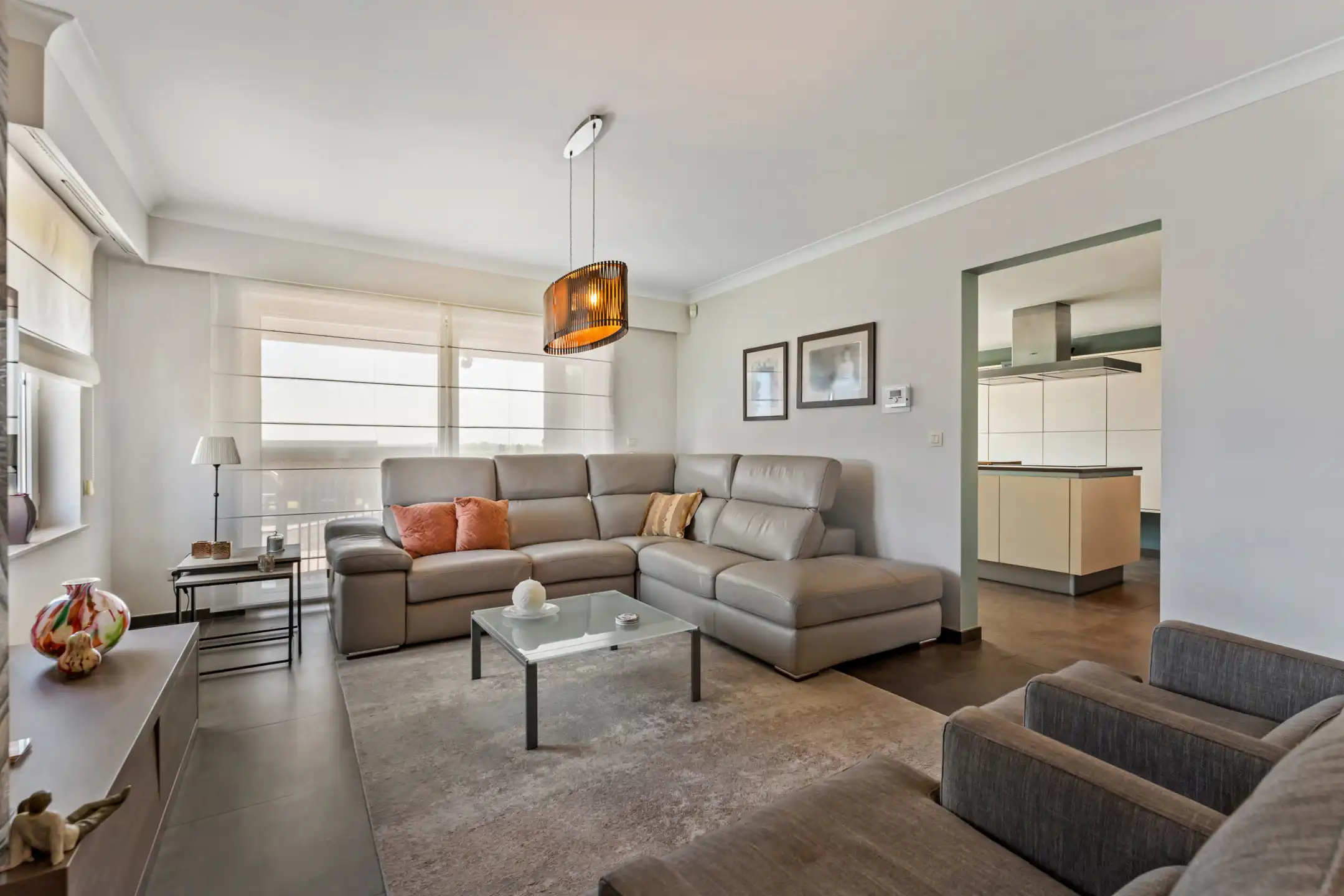 Vrijstaande woning met kapsalon/bureel op 13a47ca foto 4