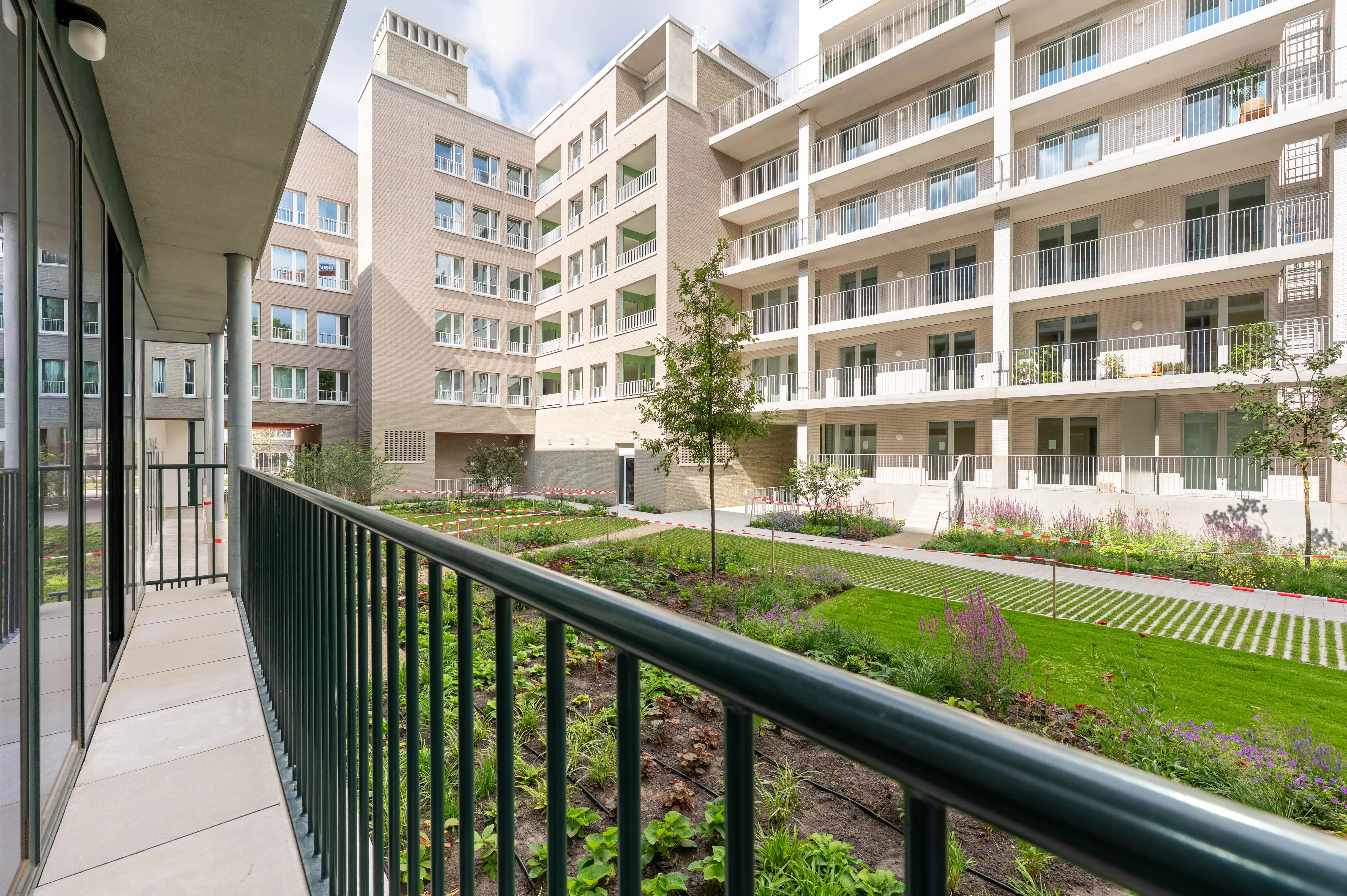 Appartement Te Huur foto 19